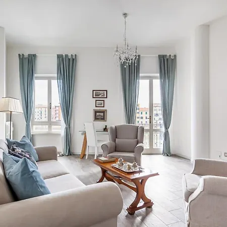 Lungarno Elegant With Panoramic Balcony